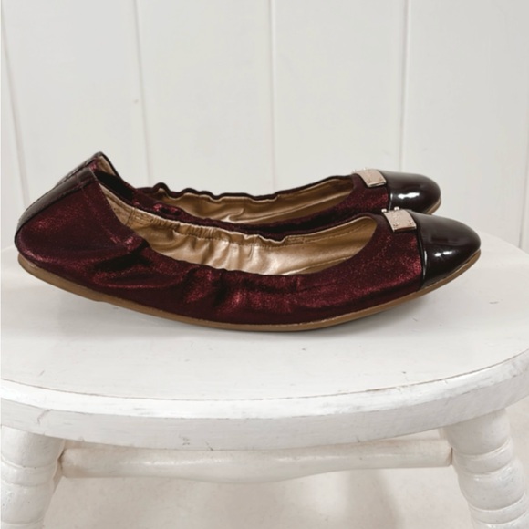 Coach Darsi Metallic Ballet Flats Burgundy Wine Gold Women 7.5 Slip On Classic - Picture 5 of 12